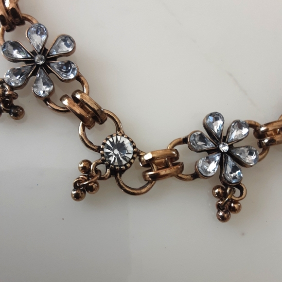 Antiqued Oxidized Gold Tone Metal Rhinestone Handbag Charm - Picture 5 of 6